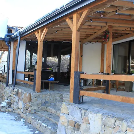 Πανσιόν Nature Smolcha