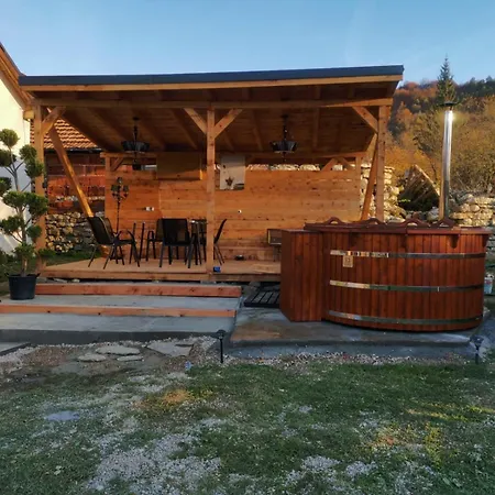 Nature Πανσιόν